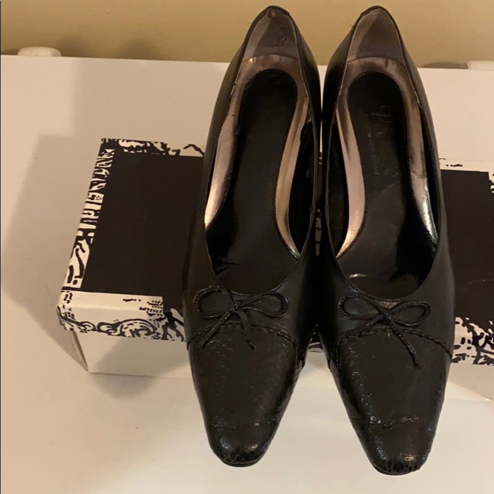 Peerage Shoes